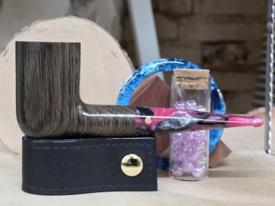 Bog Oak cyberpunk stem